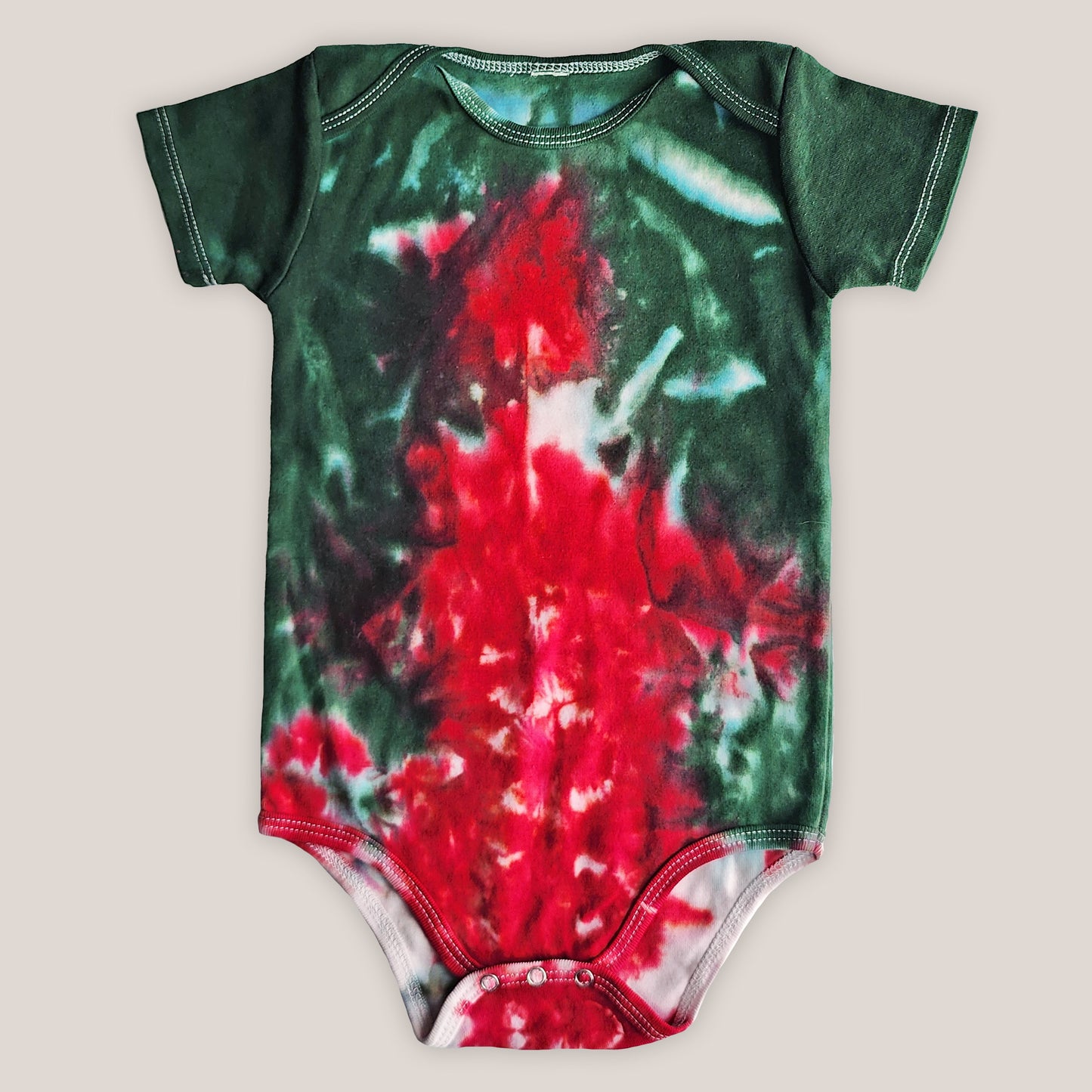 Holiday Organic Tie Dye Baby Bodysuit + Hat