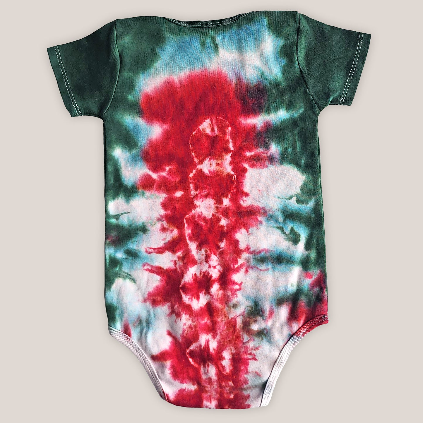 Holiday Organic Tie Dye Baby Bodysuit + Hat