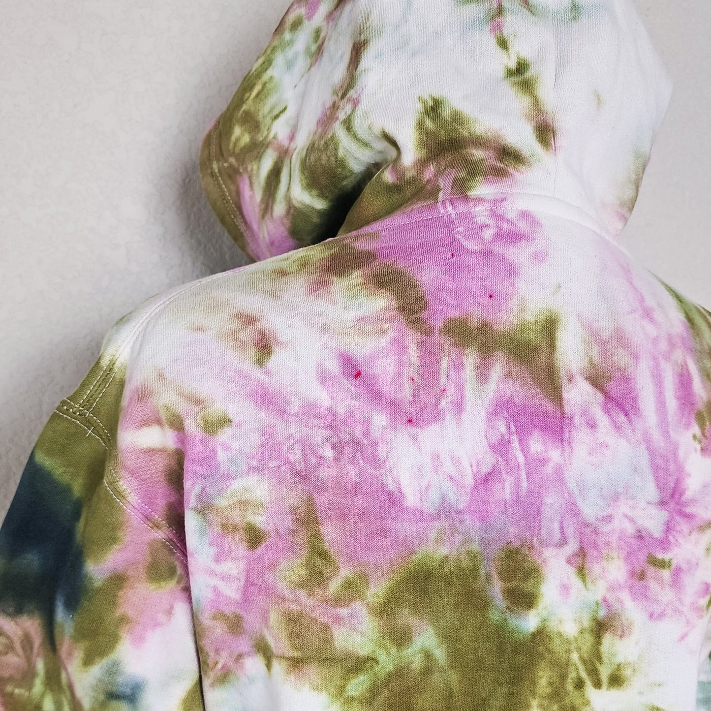 Wicked Grove Tie Dye Fleece Cropped Hoodie