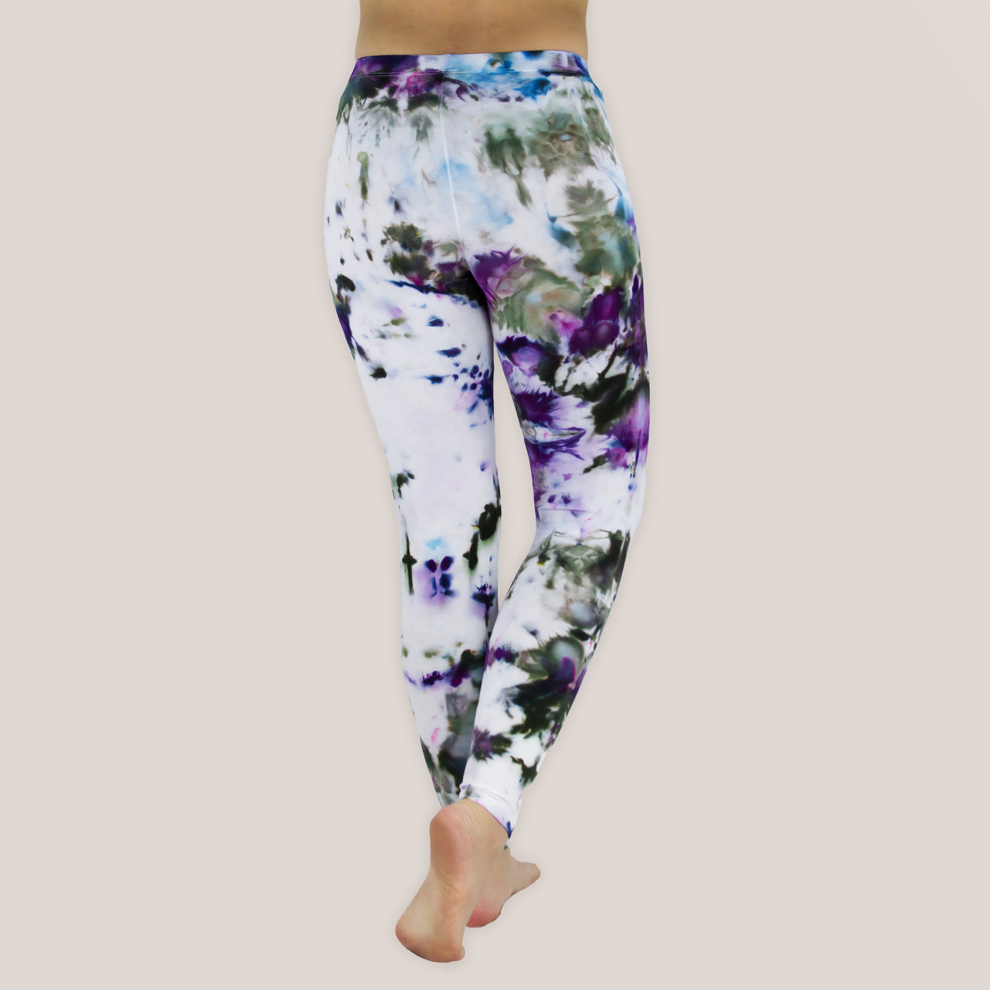 Amethyst ice dye yoga leggings by Akasha Sun.