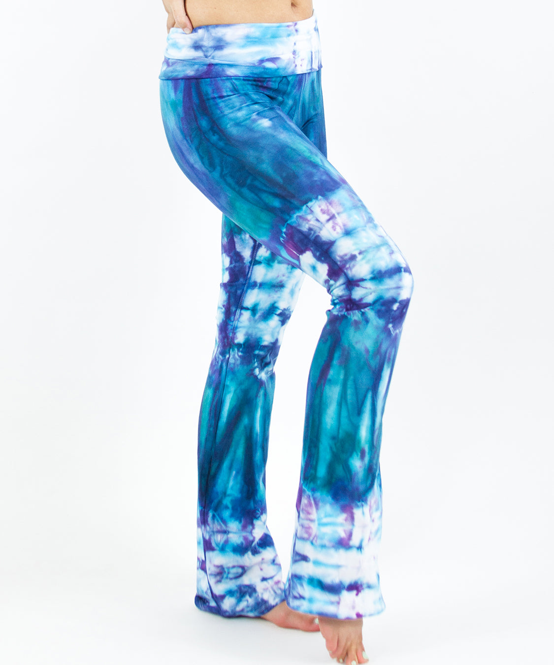 Blue + teal tie dye yoga pants by Akasha Sun.