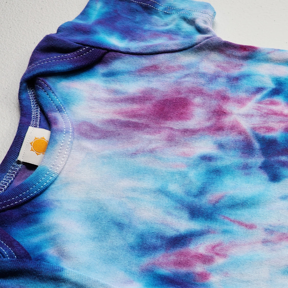 Walo Organic Tie Dye Baby Bodysuit