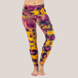 Woman wearing a pair of cotton tie dye leggings by Akasha Sun.