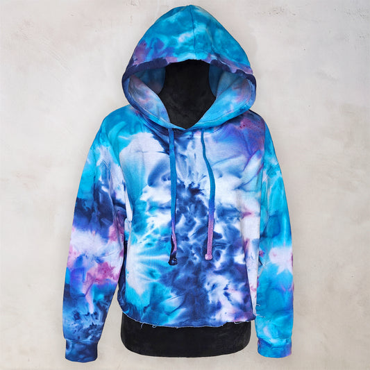 Larkspur Sky Tie Dye Fleece Cropped Hoodie