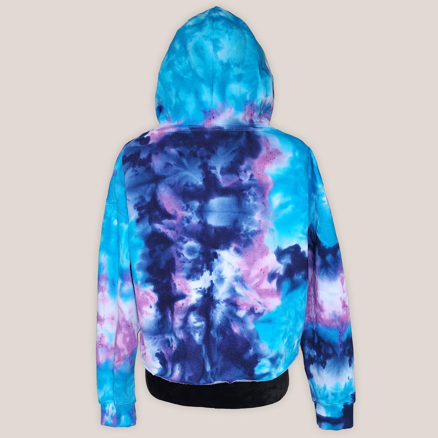 Larkspur Sky Tie Dye Fleece Cropped Hoodie