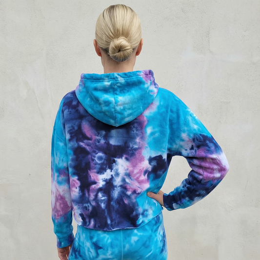 Larkspur Sky Tie Dye Fleece Cropped Hoodie