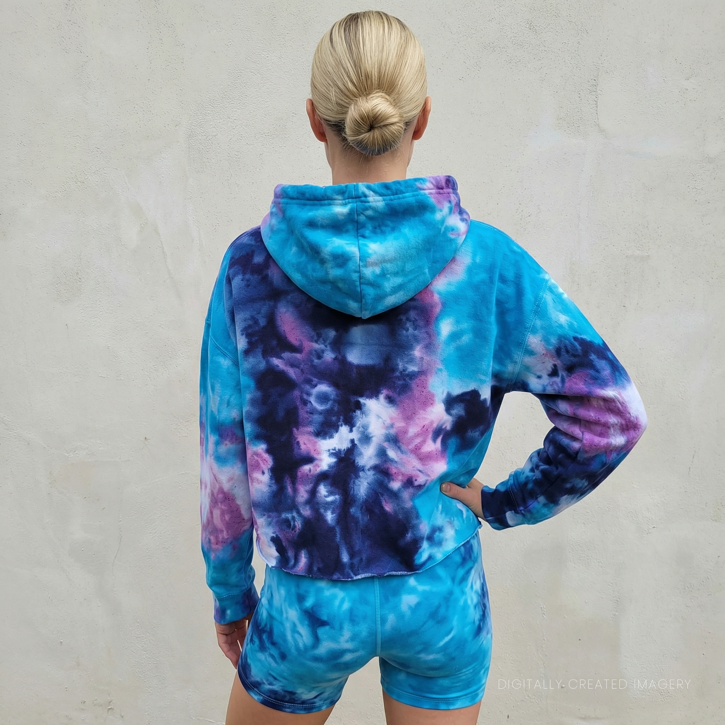 Larkspur Sky Tie Dye Fleece Cropped Hoodie