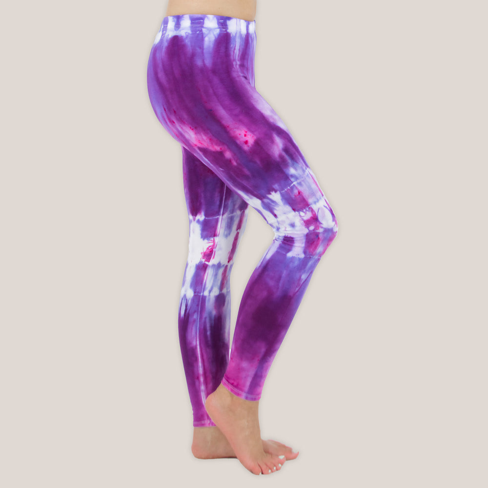 Purple tie dye yoga leggings by Akasha Sun.