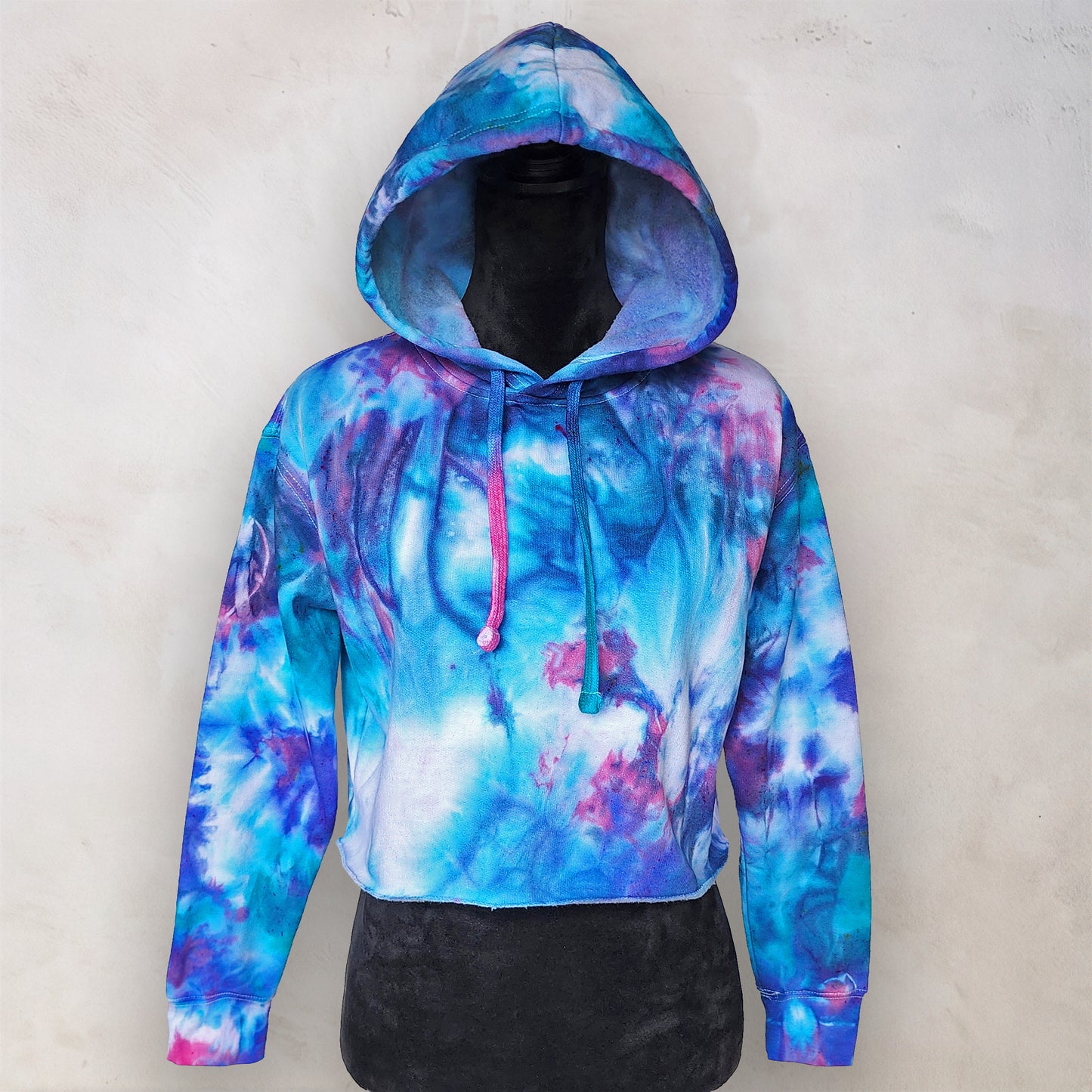 Wisteria Mist Tie Dye Fleece Cropped Hoodie