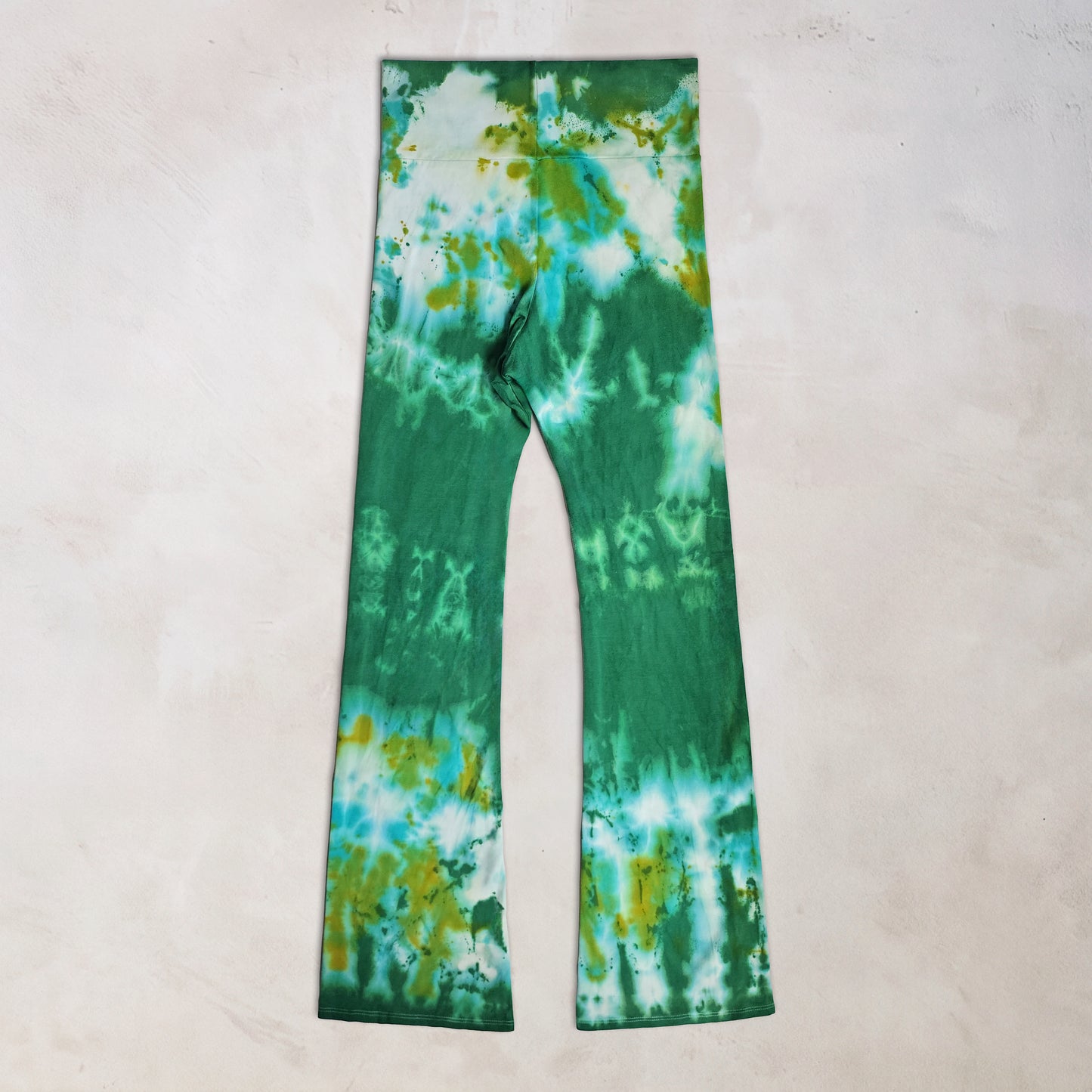 Dandelion Root Tie Dye Flare Leggings