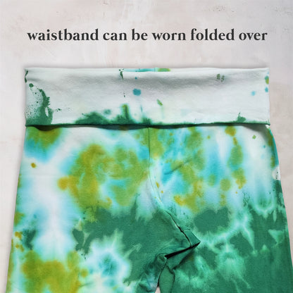 Dandelion Root Tie Dye Flare Leggings