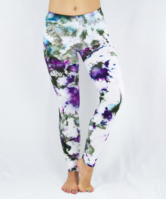 Amethyst ice dye yoga leggings by Akasha Sun.