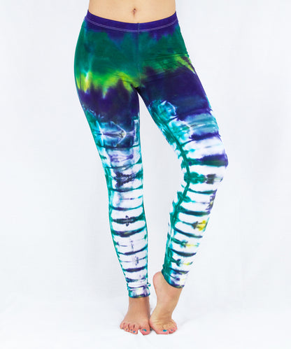 Green tie dye yoga leggings by Akasha Sun.