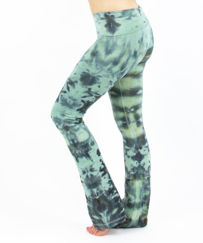 Tie dye green camo yoga pants with a fold over waistband.