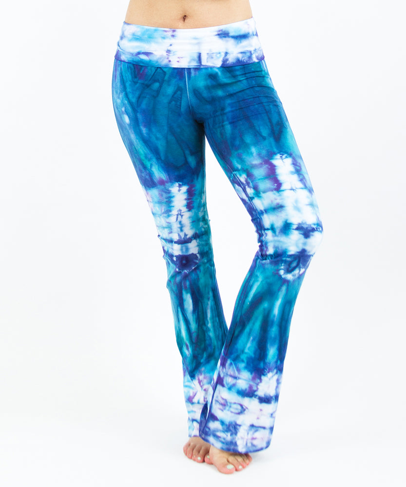 Blue + teal tie dye yoga pants by Akasha Sun.