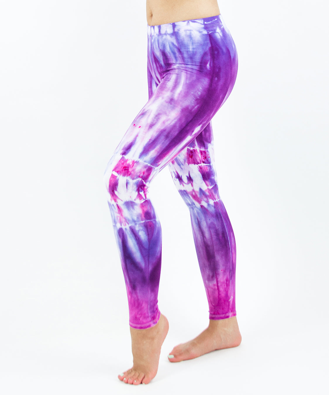 Purple tie dye yoga leggings by Akasha Sun.