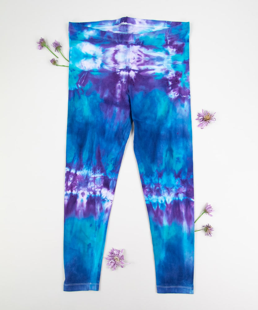 Blue and purple tie dye yoga leggings by Akasha Sun.