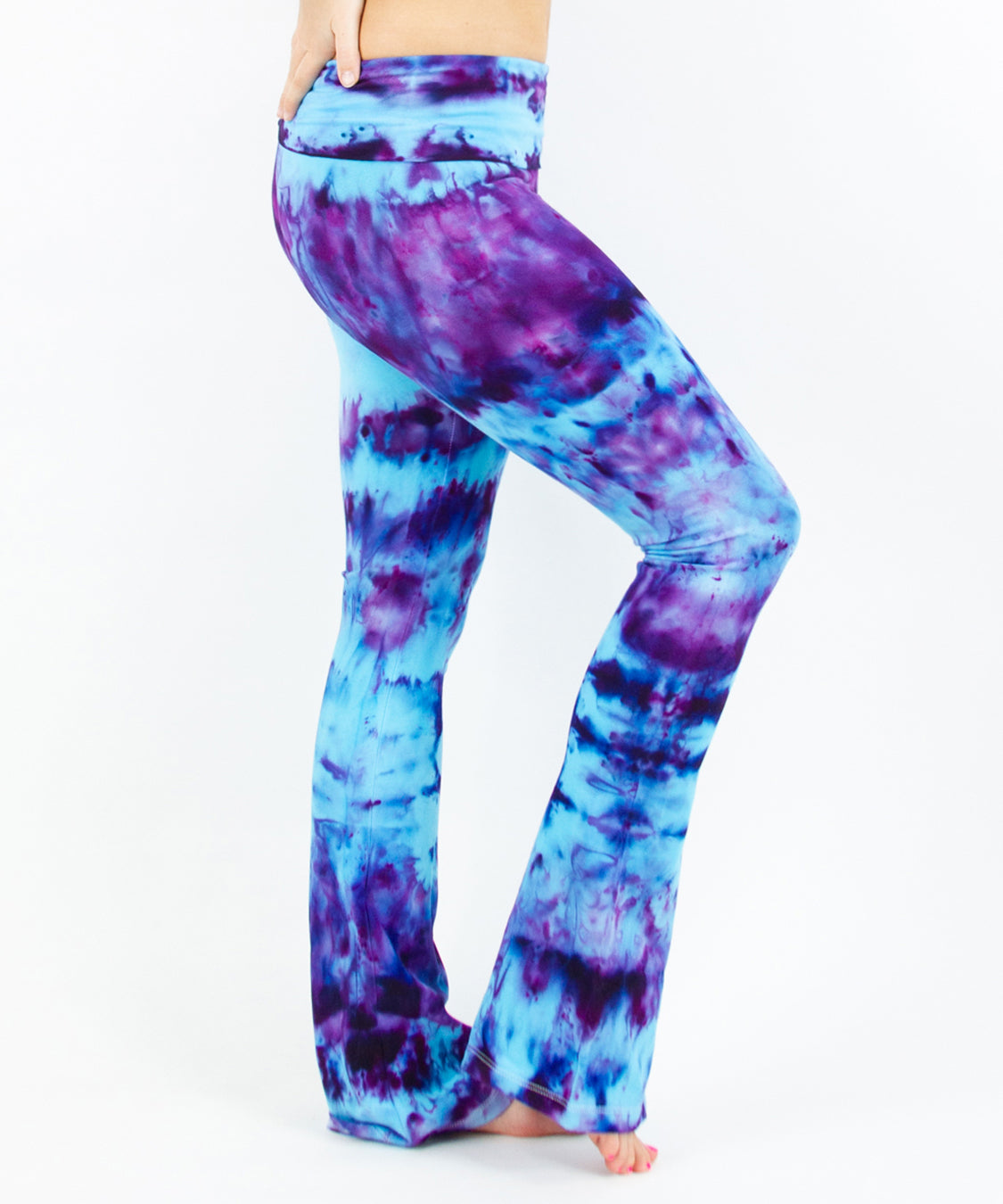 Blue + purple ice dye yoga pants by Akasha Sun.