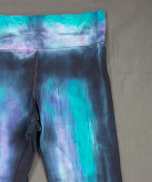 
                
                    Load image into Gallery viewer, Colorado Dusk Tie Dye Yoga Pants
                
            